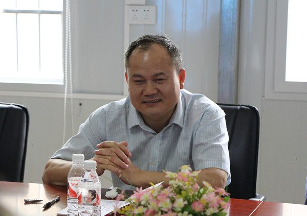 1493256636618050708.jpg 广西新发展集团副董事长、党委副书记、总经理唐咸秋_副本.jpg